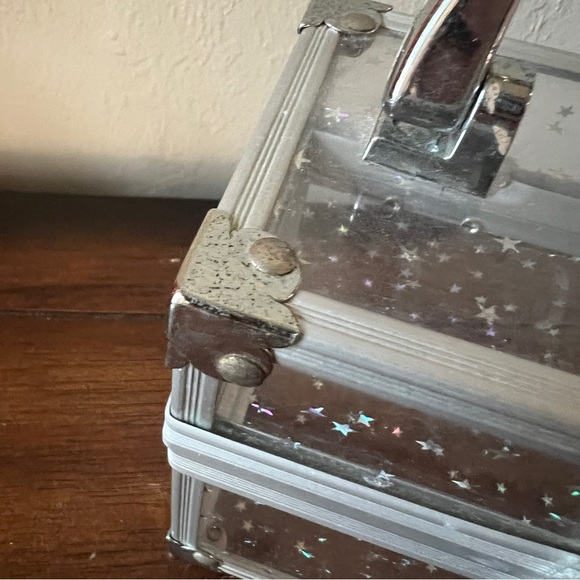 Vintage Caboodles Clear Star Holographic Mini Makeup Case Box Storage - Picture 11 of 11